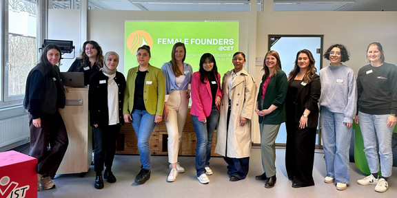 Dieses Bild zeigt die Teilnehmerinnen des FemaleFounders@CET Programmes.